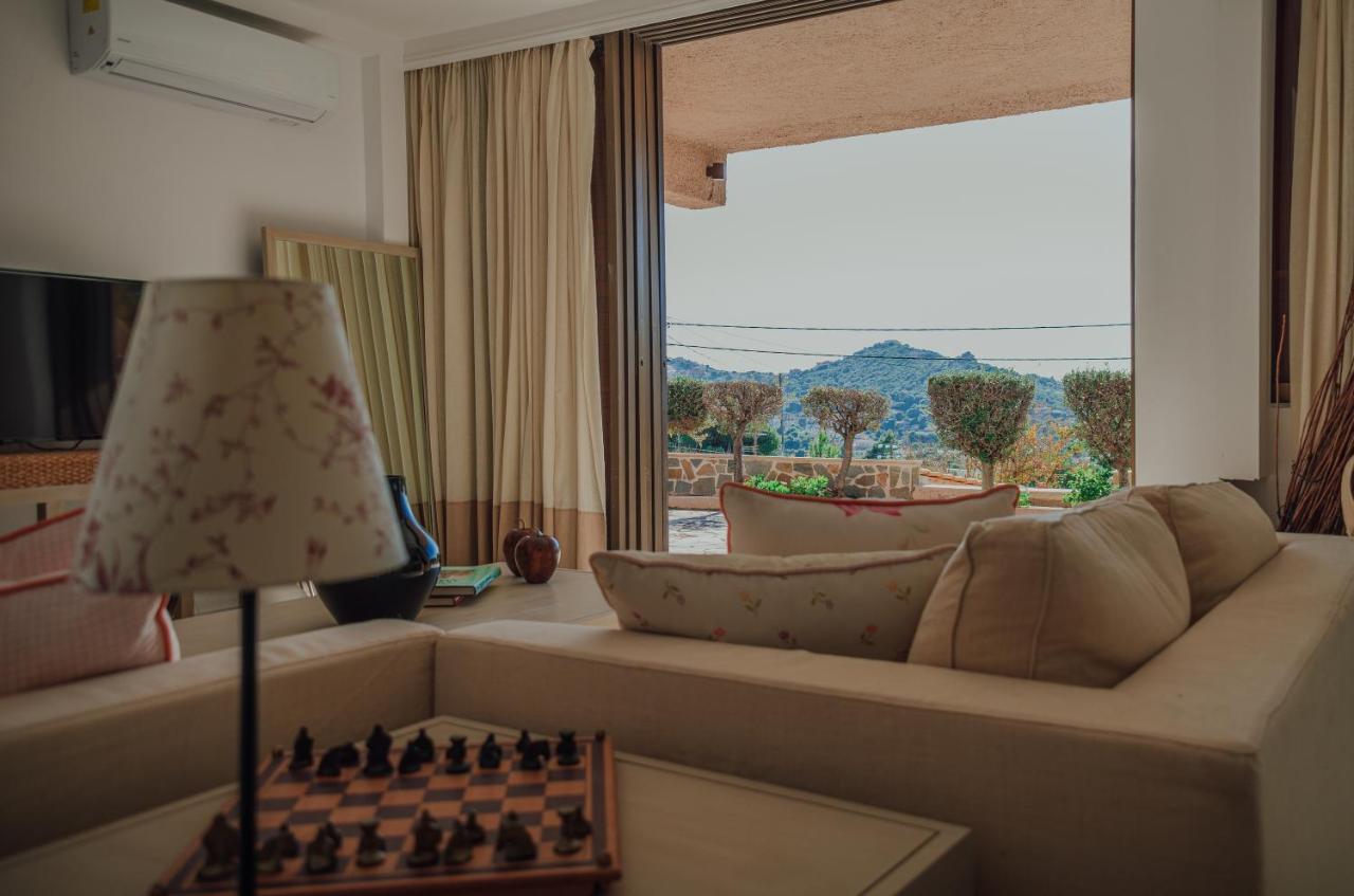 Pool And Sea View Apartments Agia Marina  エクステリア 写真