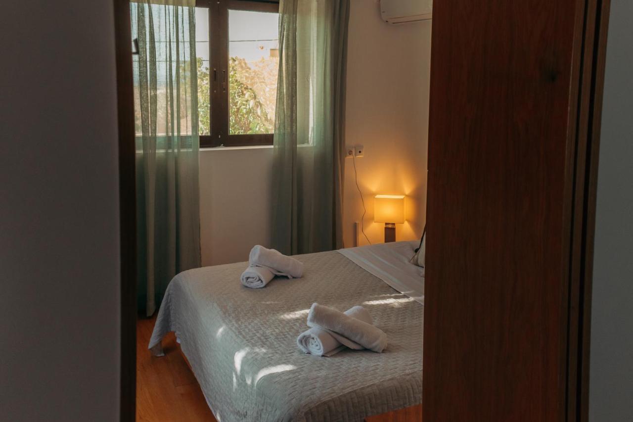 Pool And Sea View Apartments Agia Marina  エクステリア 写真